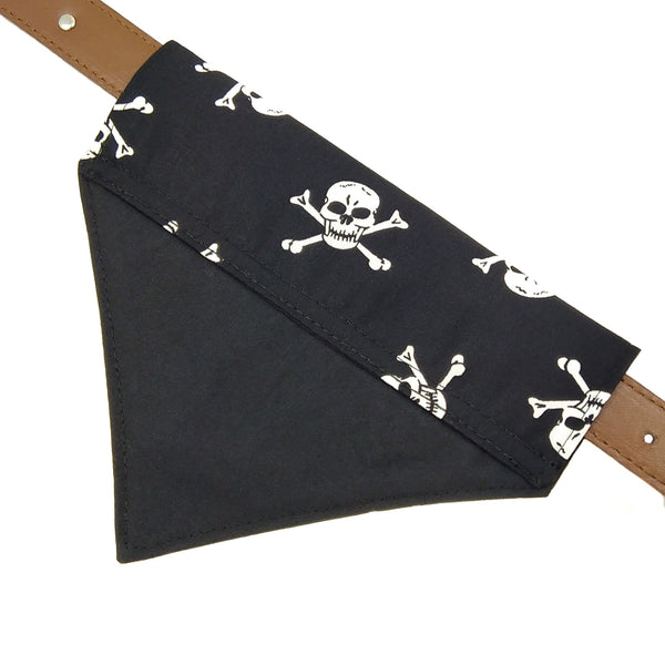 Black and white skulls lined slide on dog bandana on collar