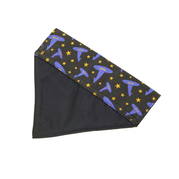 Black with purple witches hats lined dog scarf